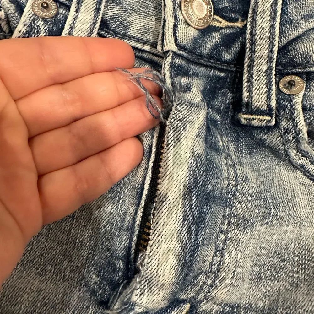 American Eagle size 0 distressed denim jean skirt stone wash - Picture 5 of 7